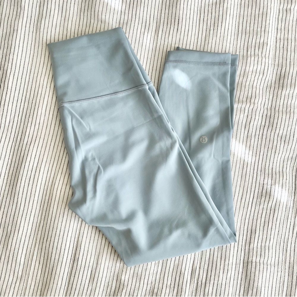 Lululemon Wunder Train HR Crop 23”